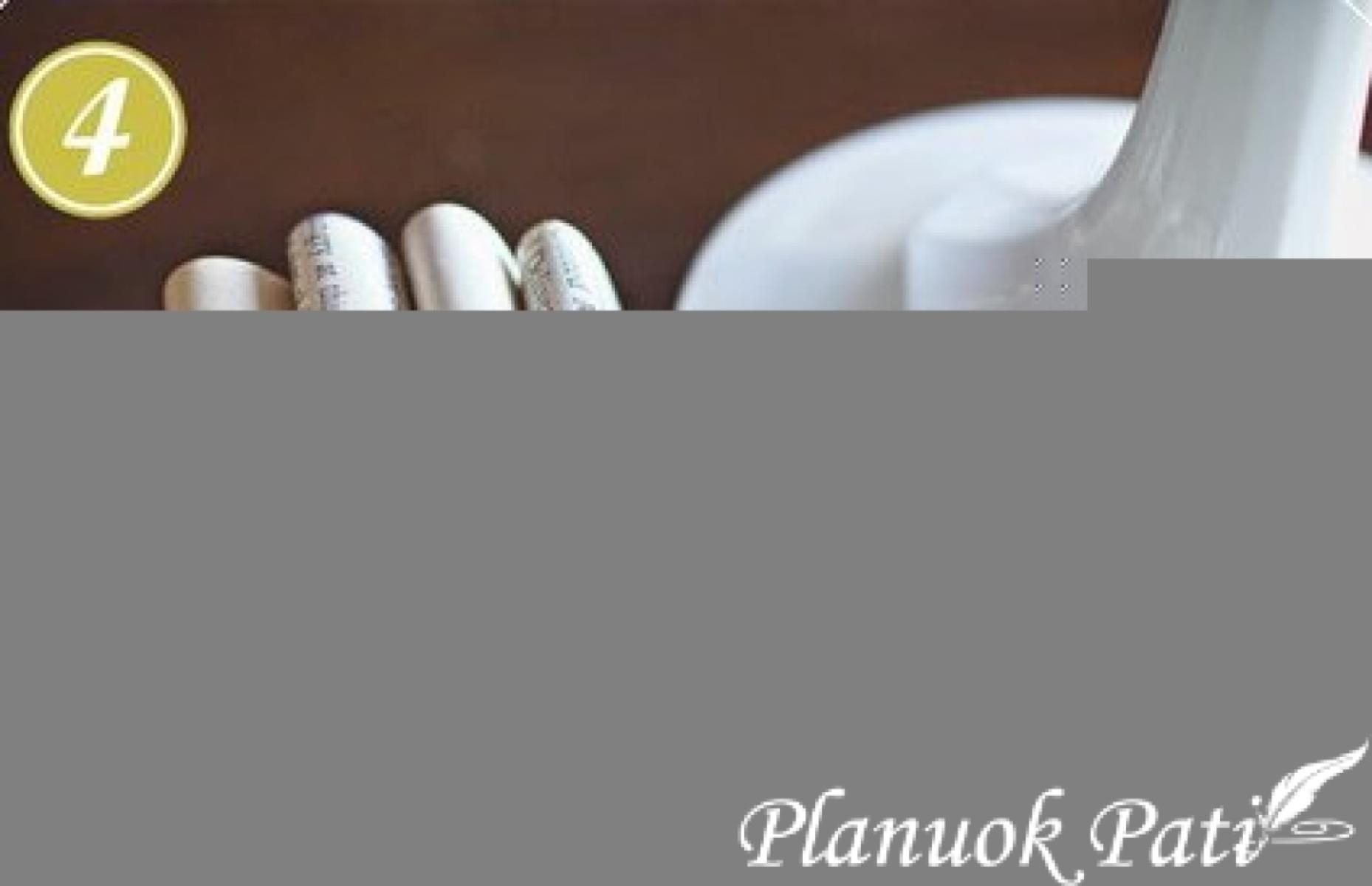 Snaigės iš knygos lapų