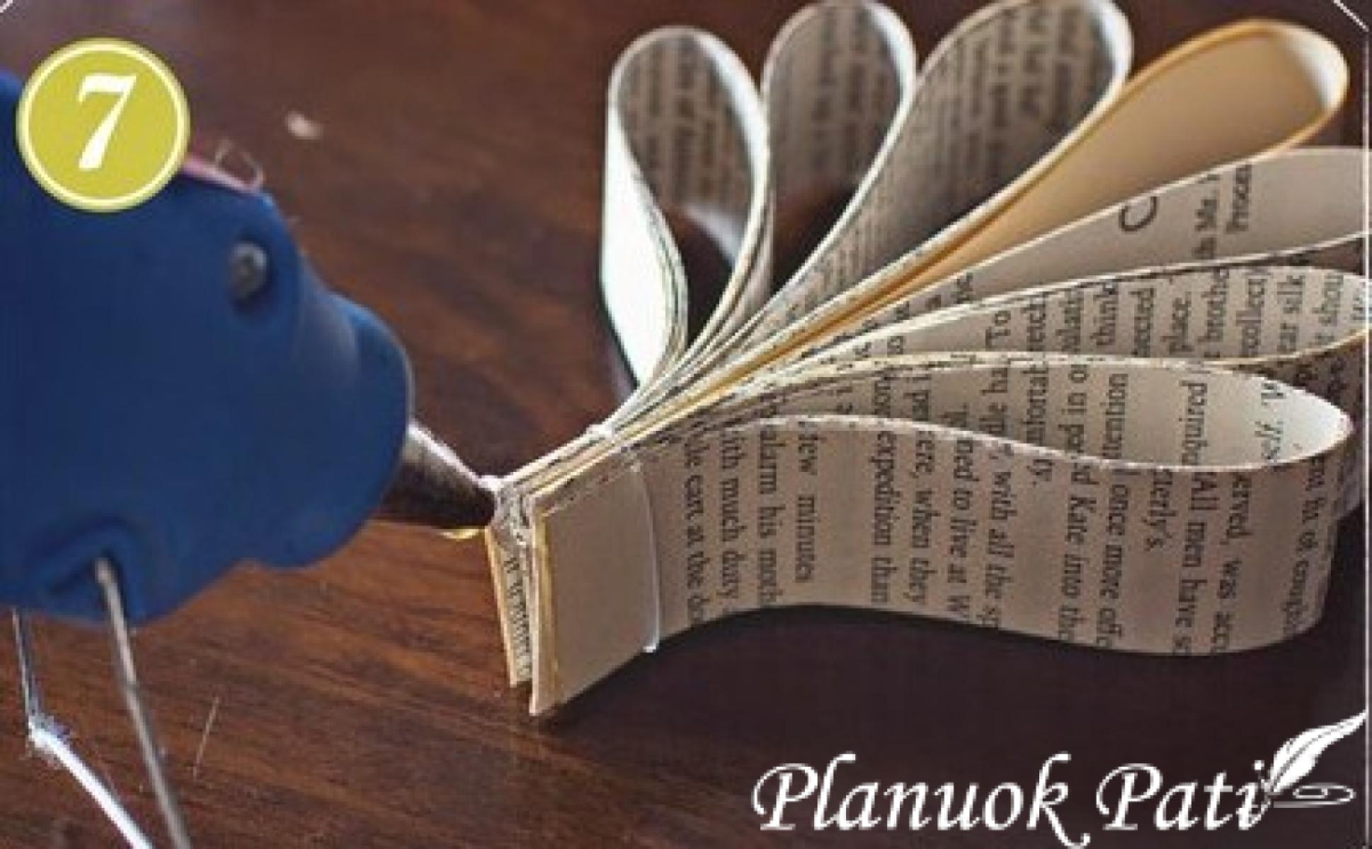 Snaigės iš knygos lapų