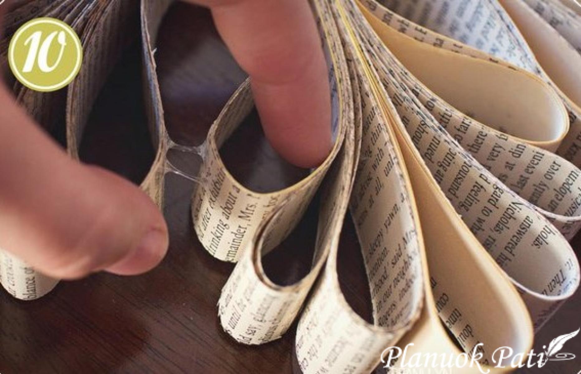 Snaigės iš knygos lapų