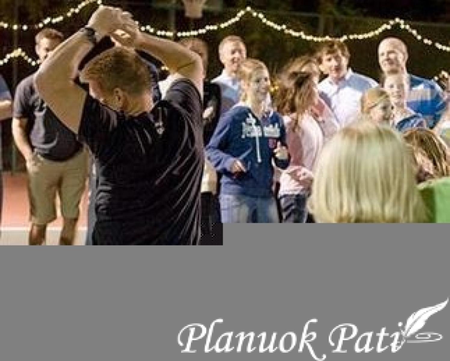 Šokio žaidimas Pakratyk užpakaliuką