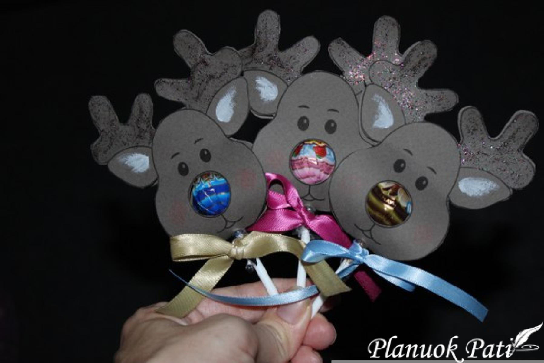 Šventinis saldainio įpakavimas