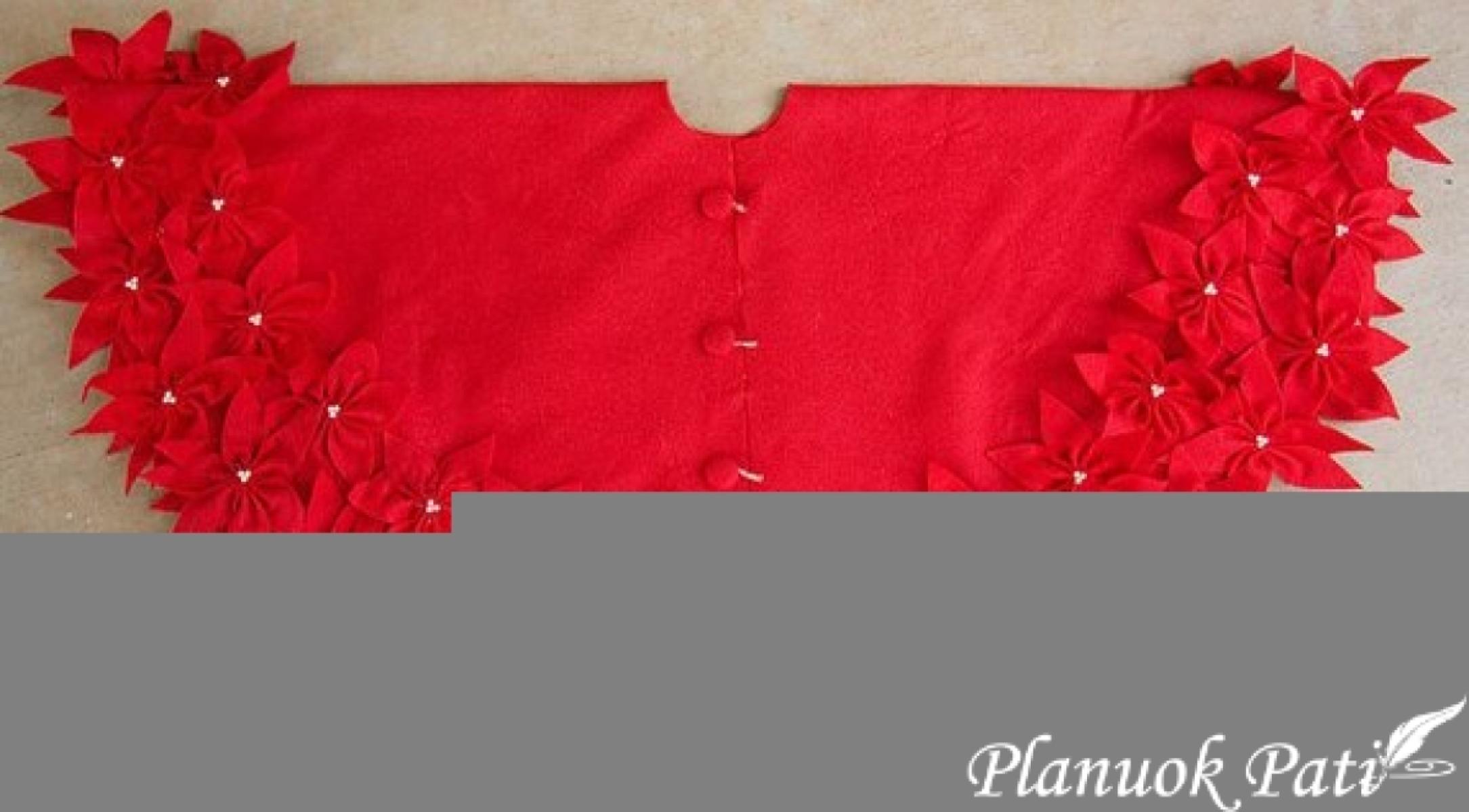 Kalėdinis sijonas eglutei