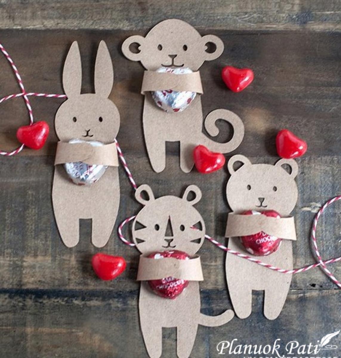 Popieriniai žvėreliai smulkmenėlei laikyti