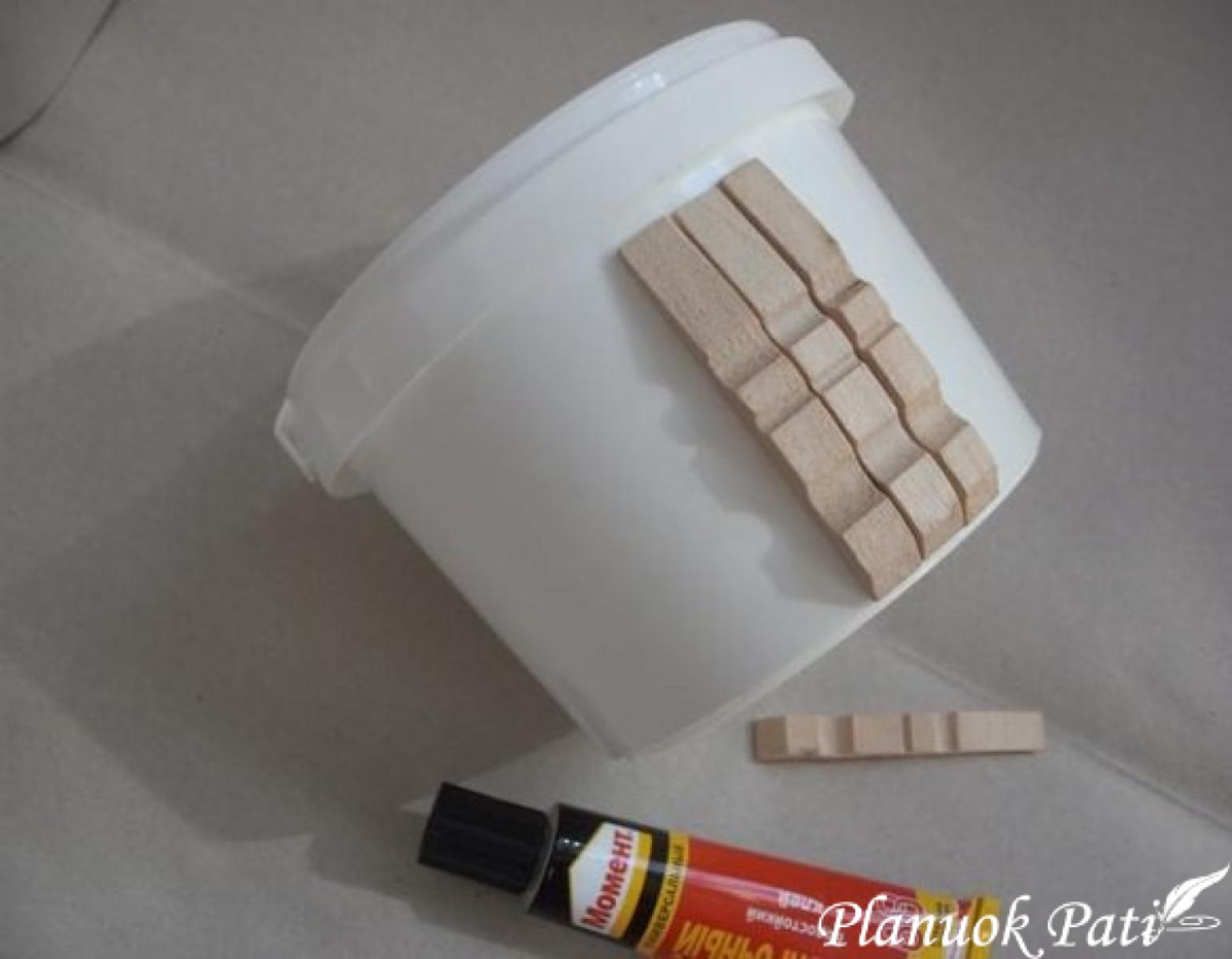 Dekoratyvus kibirėlis