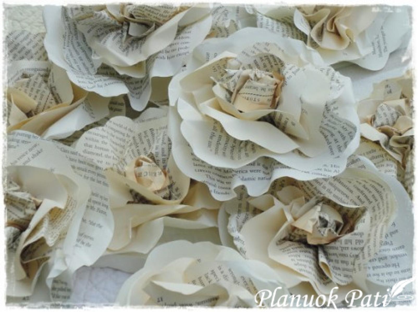 Popierinė gėlė glamžymo metodu