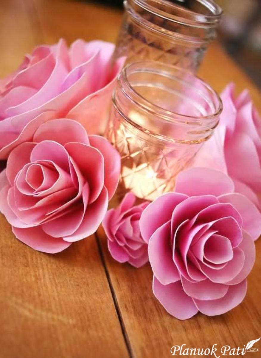 Popierinės gėlės žvakidei