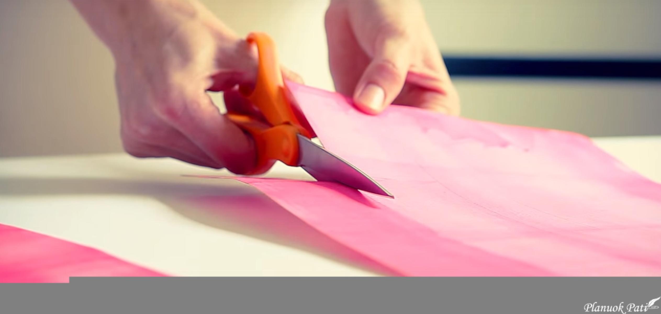 Popierinės gėlės žvakidei