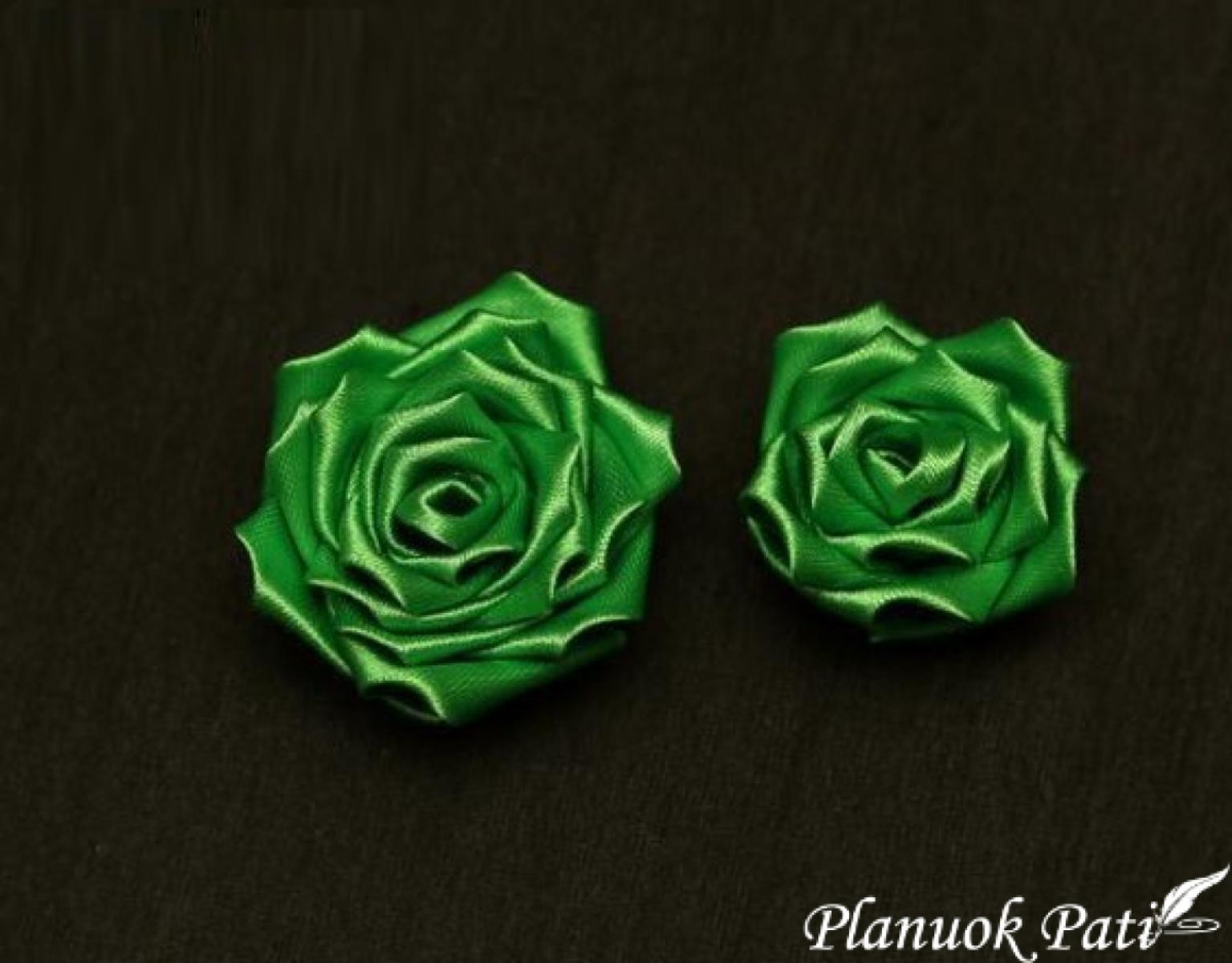 Rožytė iš kaspino