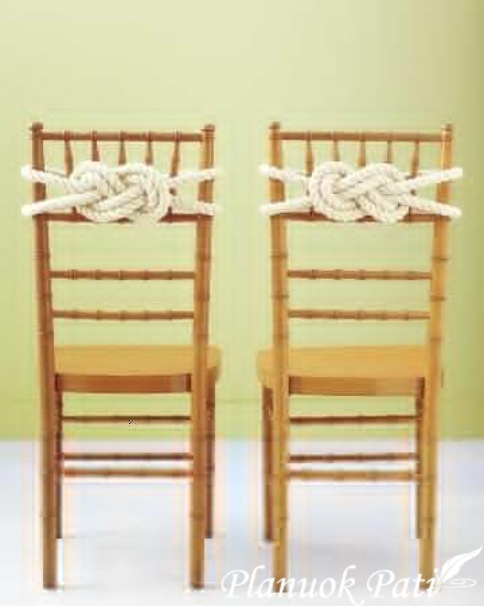 Jaunųjų ir svečių kėdžių dekoro idėjos