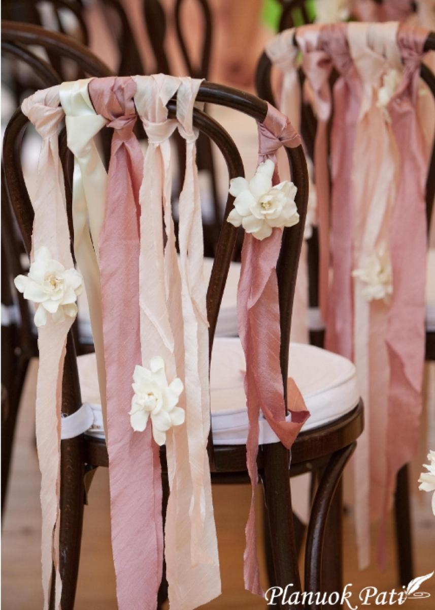 Jaunųjų ir svečių kėdžių dekoro idėjos