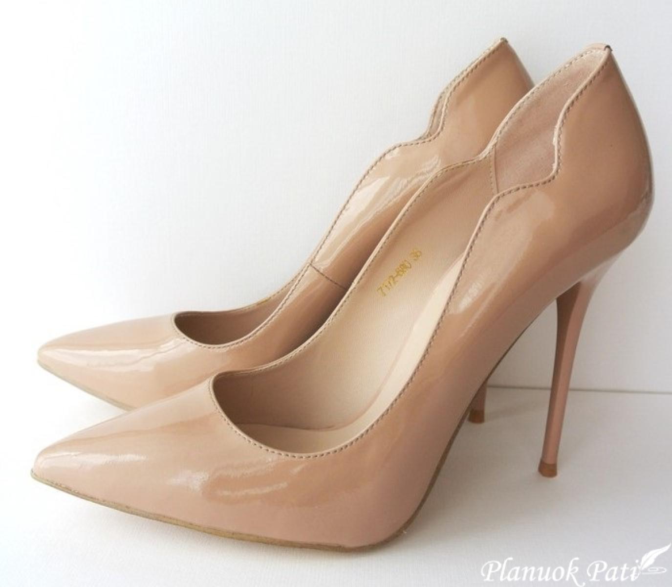 Vestuvinių batelių dekoras