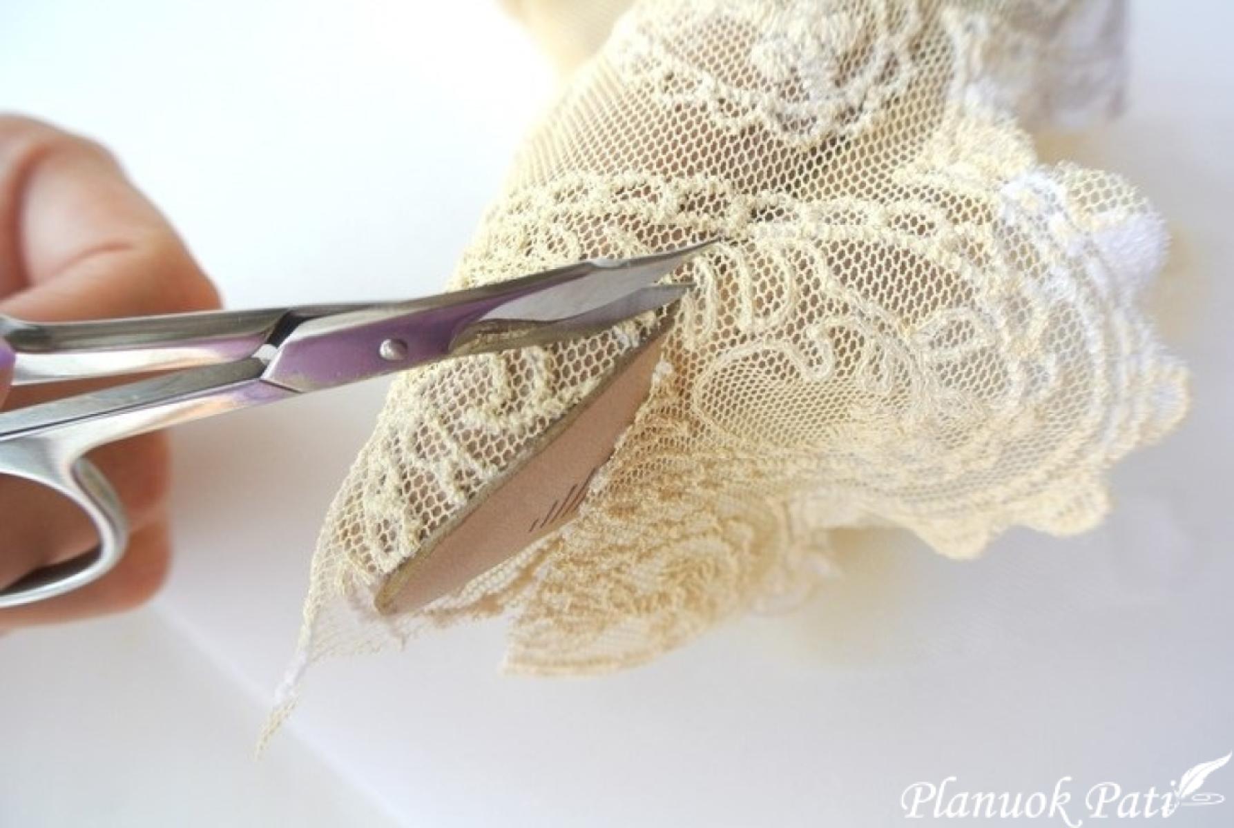 Vestuvinių batelių dekoras