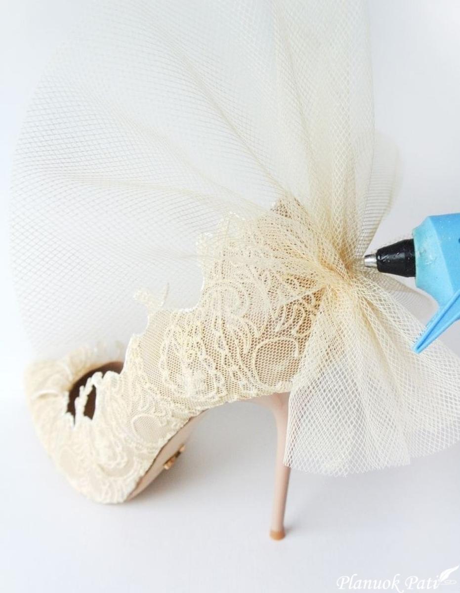 Vestuvinių batelių dekoras