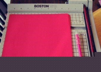 Širdelių girlianda, kuriai net klijų nereikia