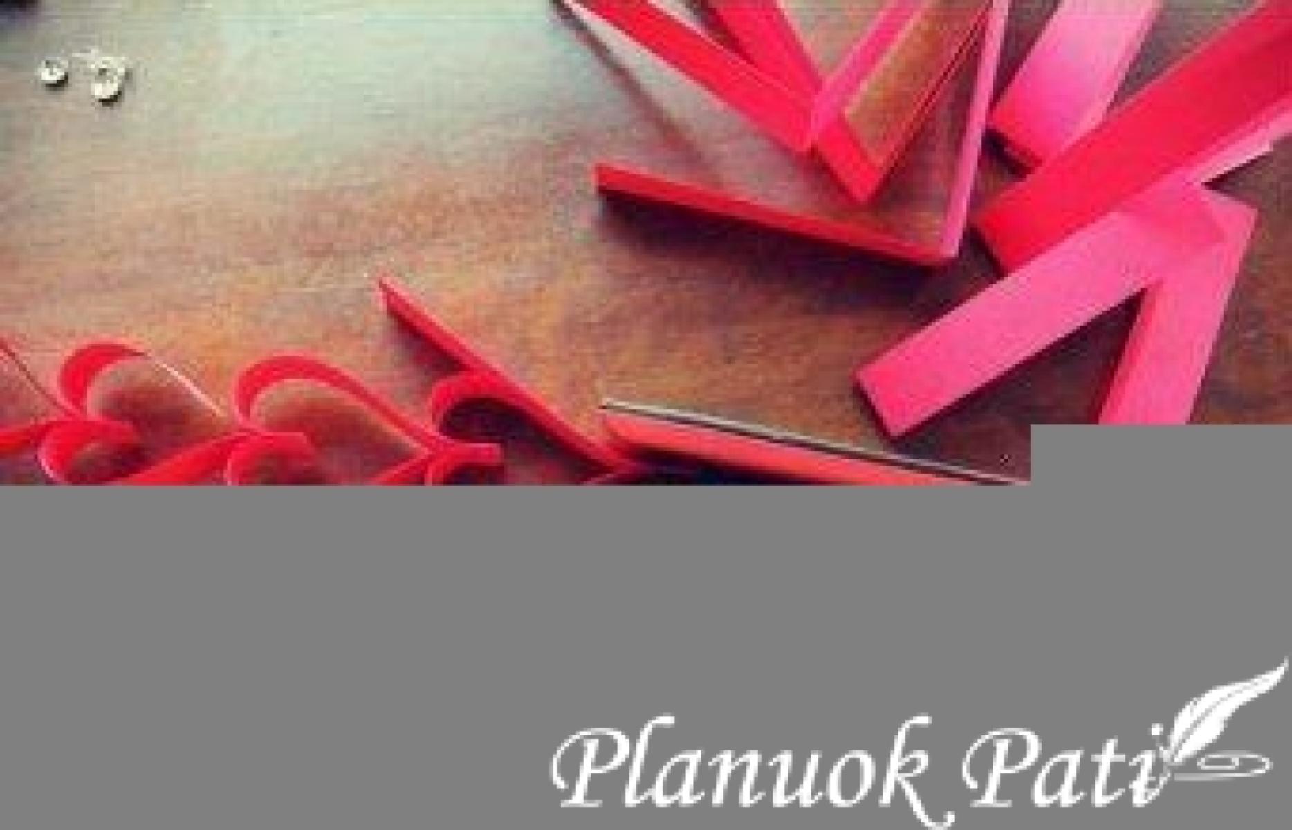 Širdelių girlianda, kuriai net klijų nereikia