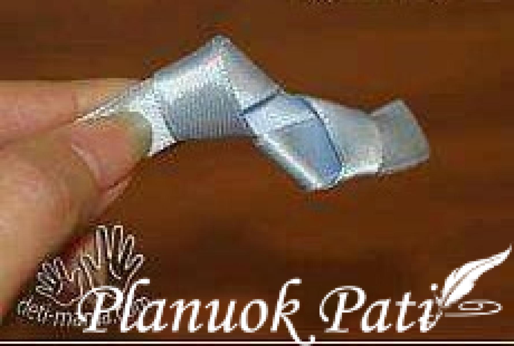 Gėlė iš mazgelių