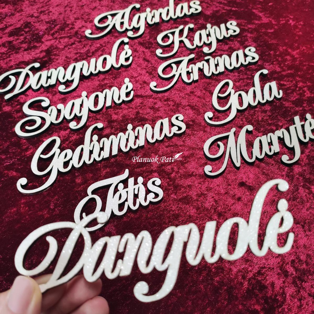 Stalo kortelė vardas magnetukas