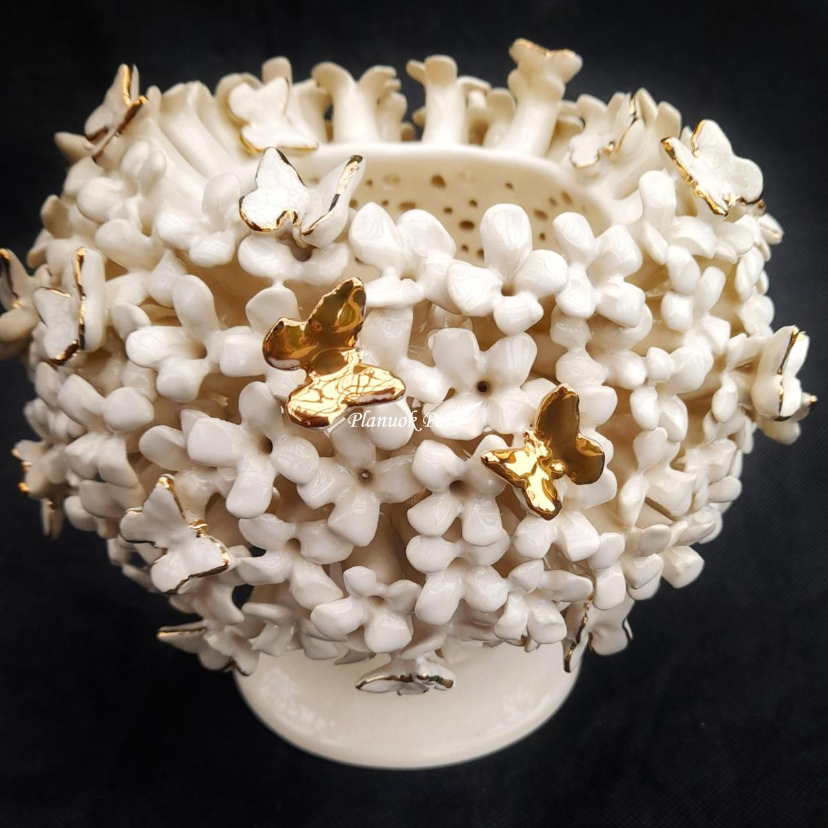 Šeimos židinys - Pienė su drugeliais