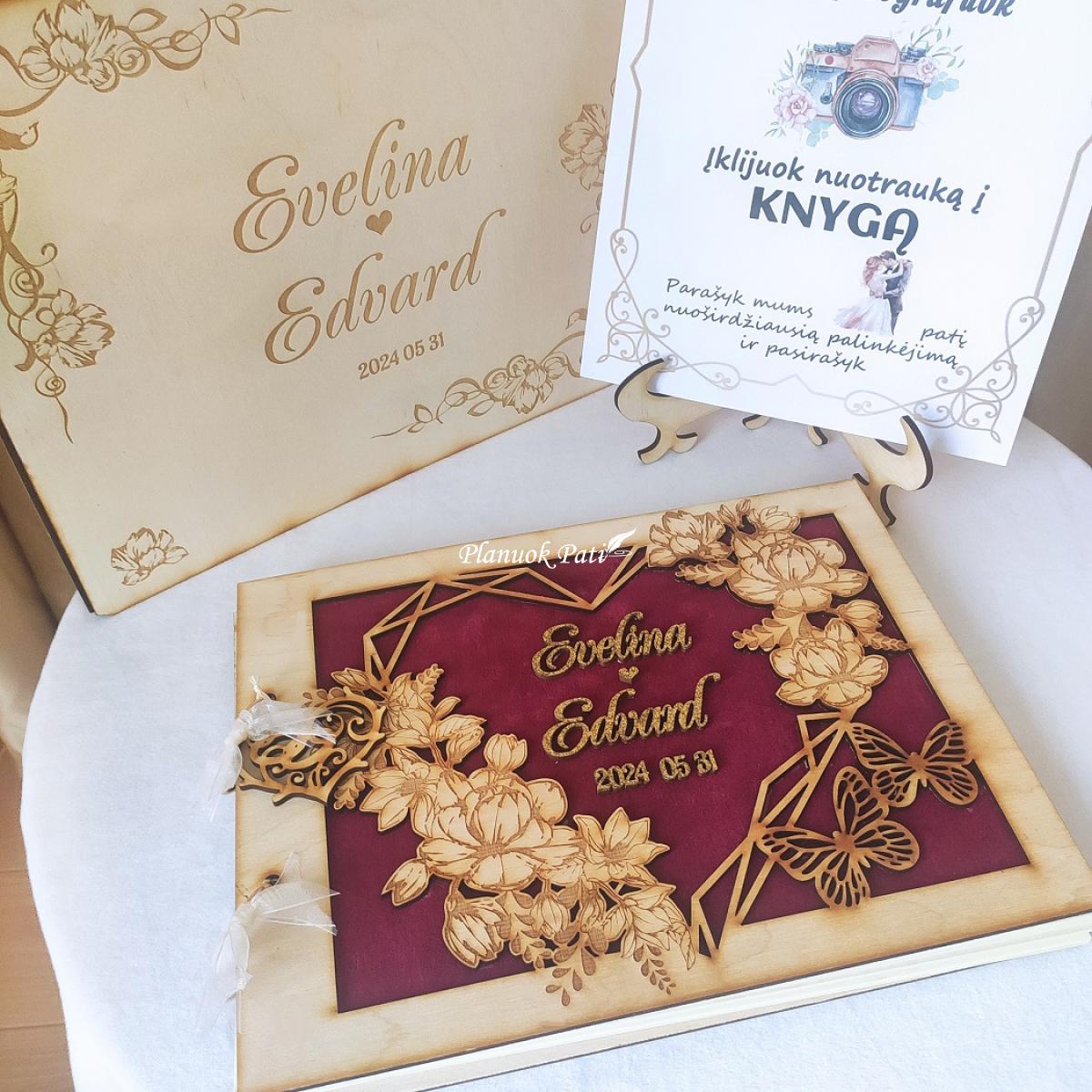 Vestuvių palinkėjimų knyga Žydinti širdis