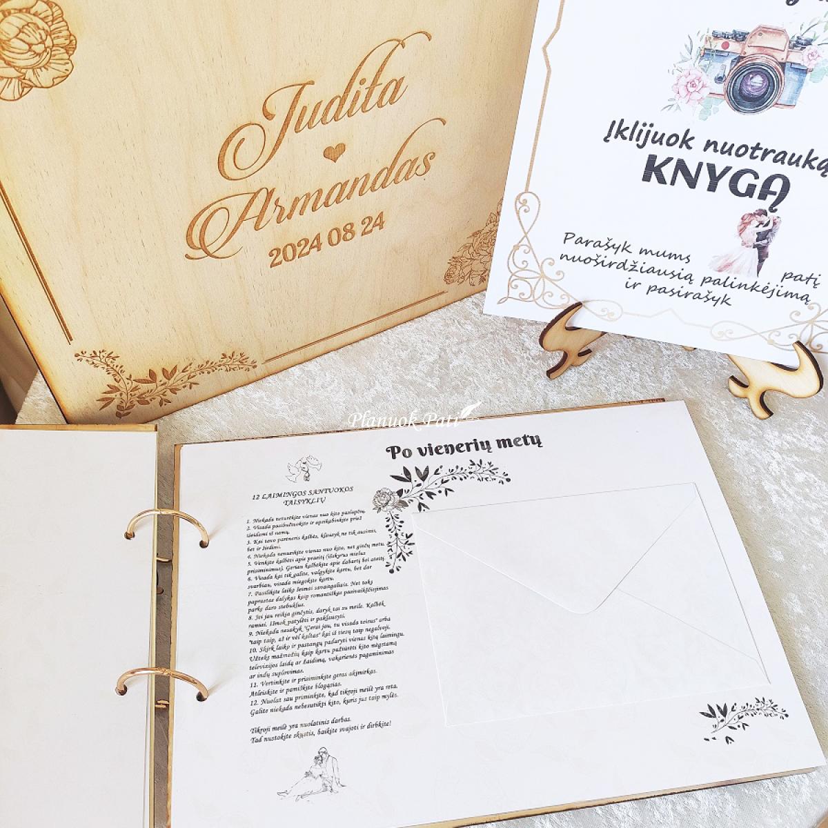Vestuvinis palinkėjimų albumas Bijūnų laimė