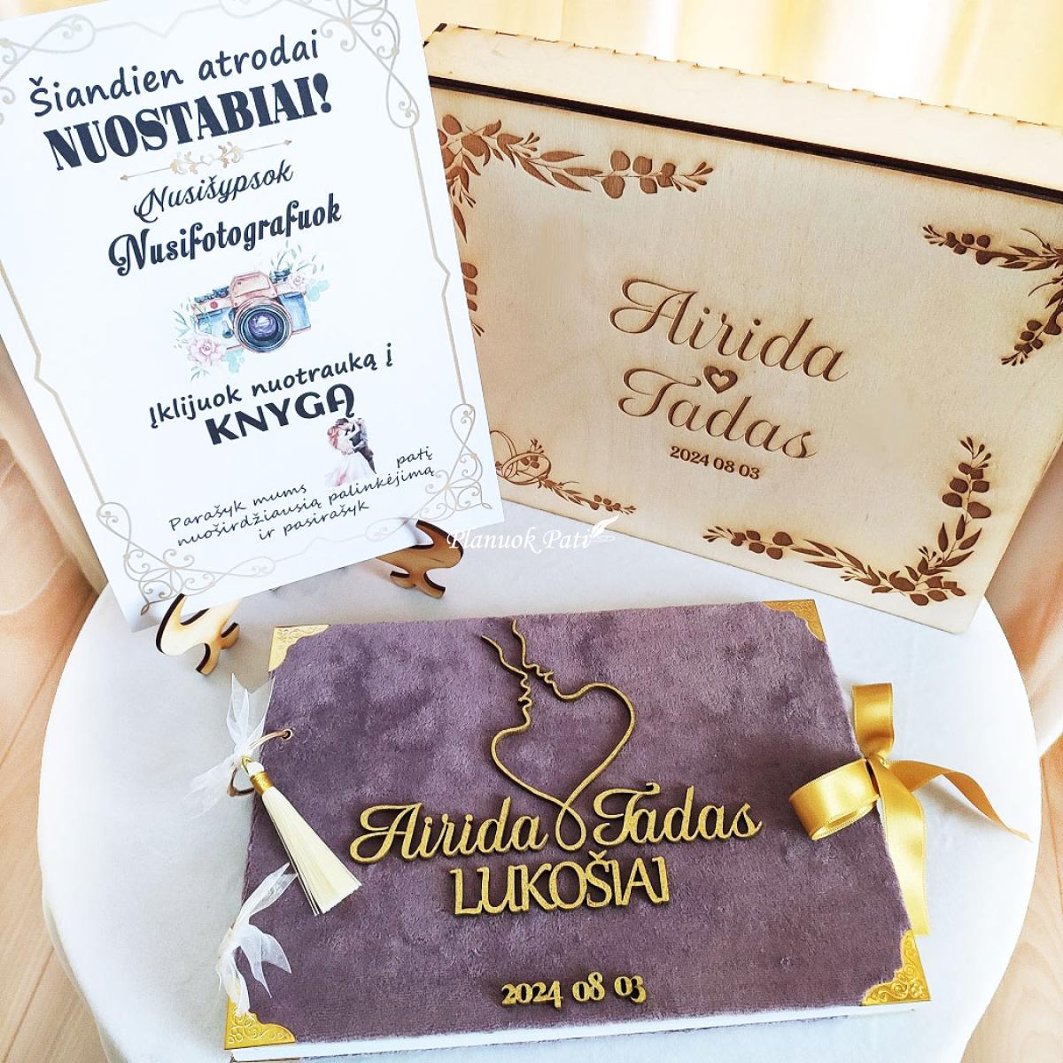 Svečių palinkėjimų knyga Meilės Žvilgsnis