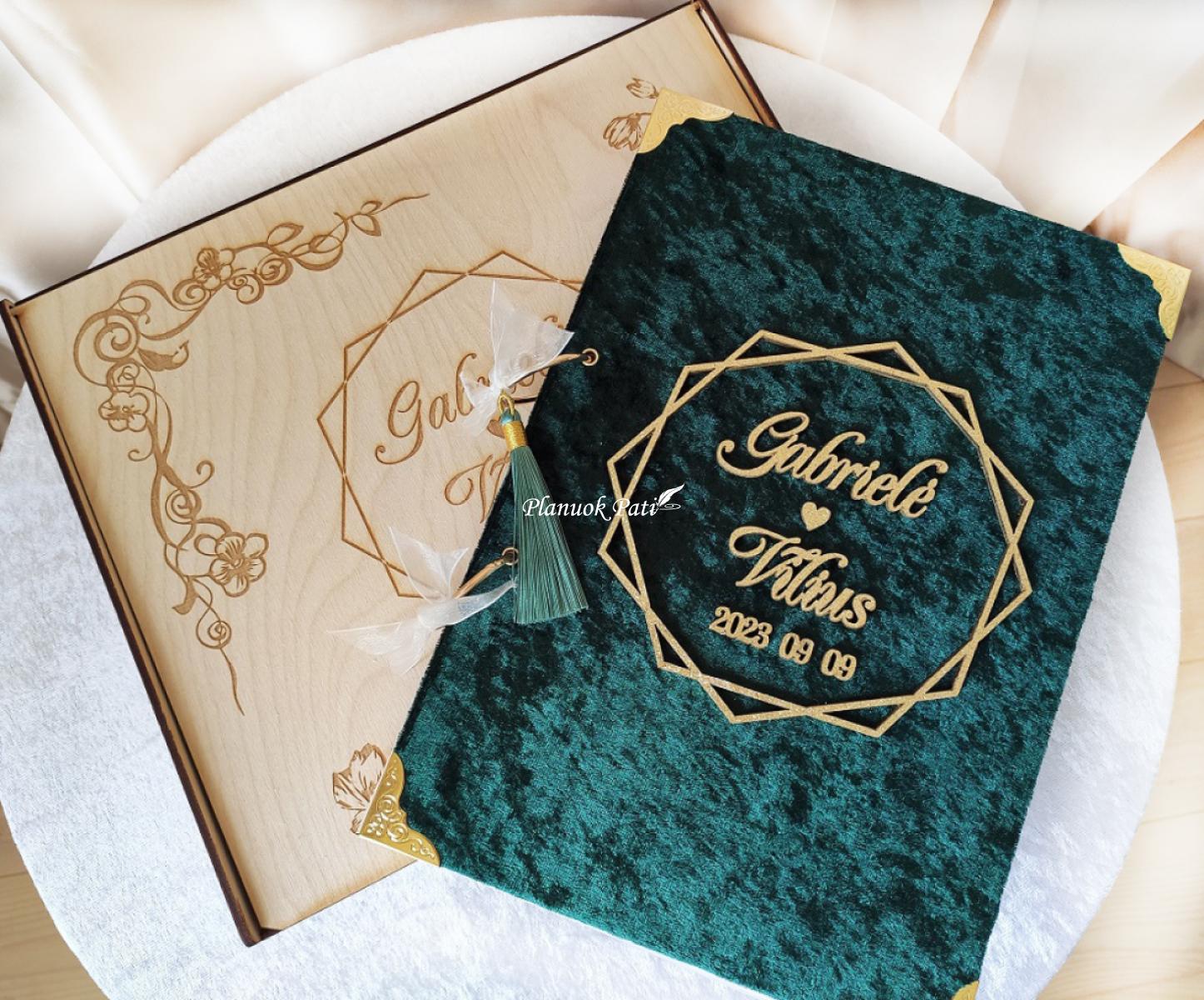 Vestuvių palinkėjimų knyga Deimantas