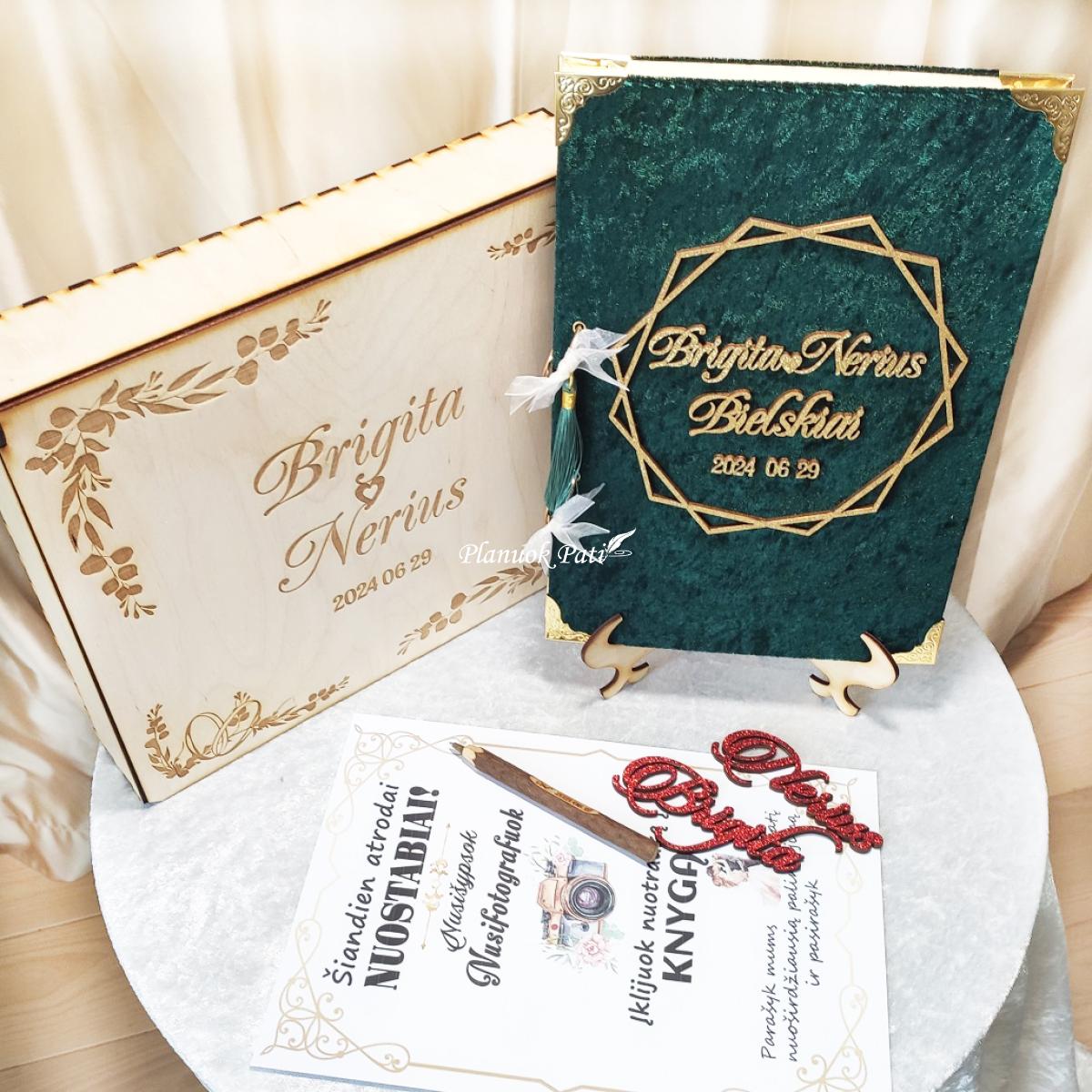 Vestuvių palinkėjimų knyga Deimantas