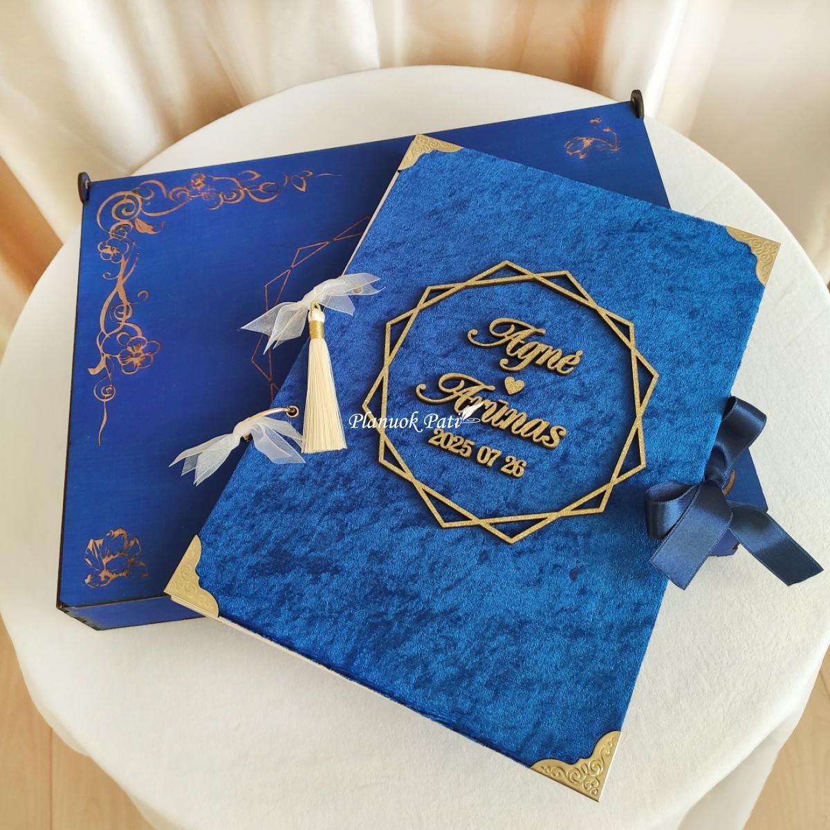 Vestuvių palinkėjimų knyga Deimantas