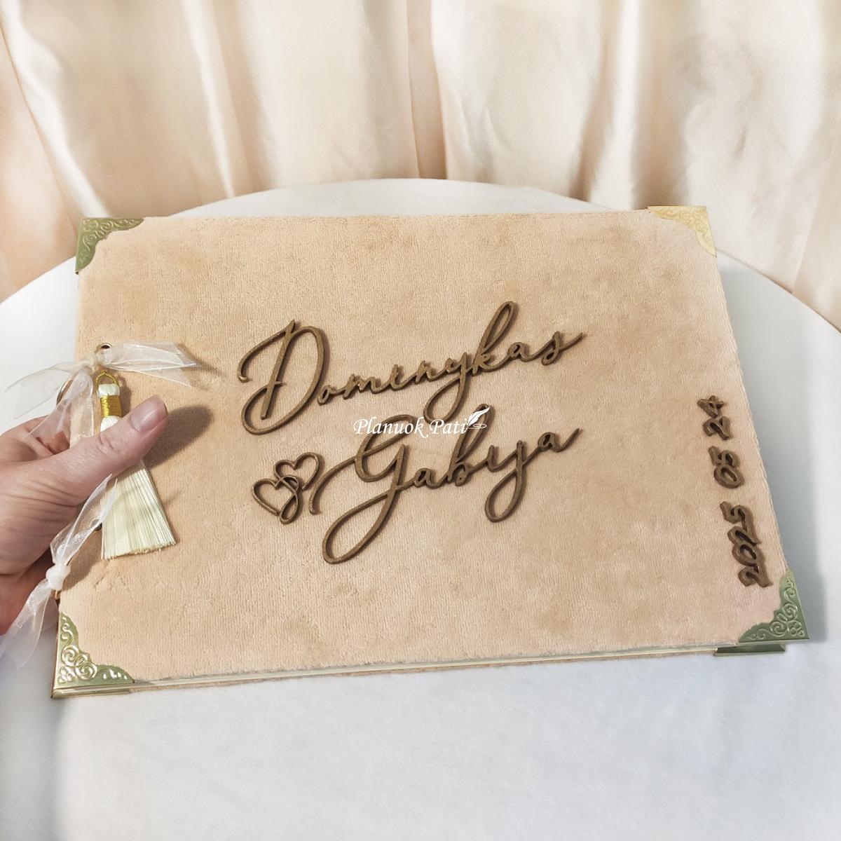 Vestuvių palinkėjimų knyga Vienu ritmu