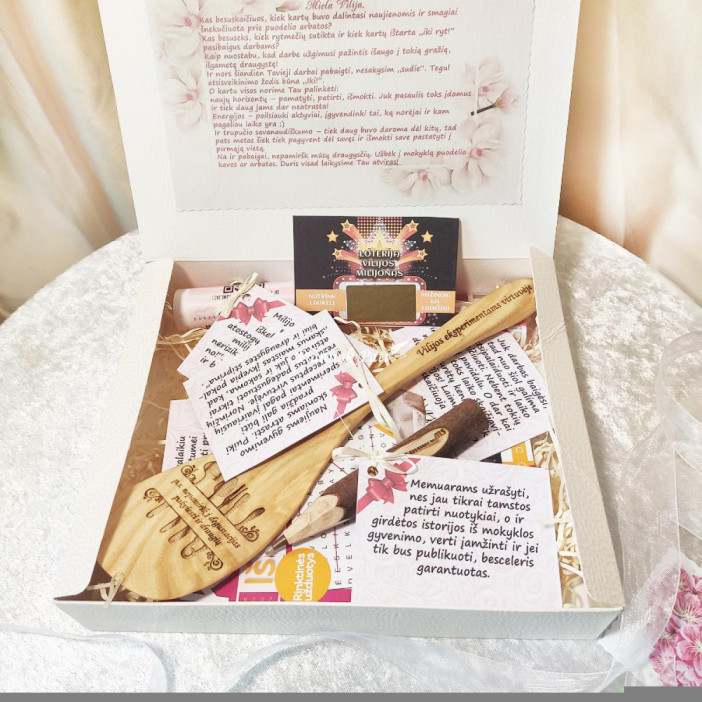 Viskas mergvakario scenarijui