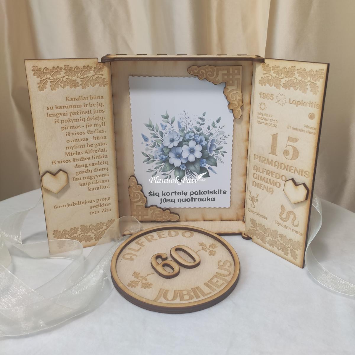 Atverčiami rėmeliai jubiliejui