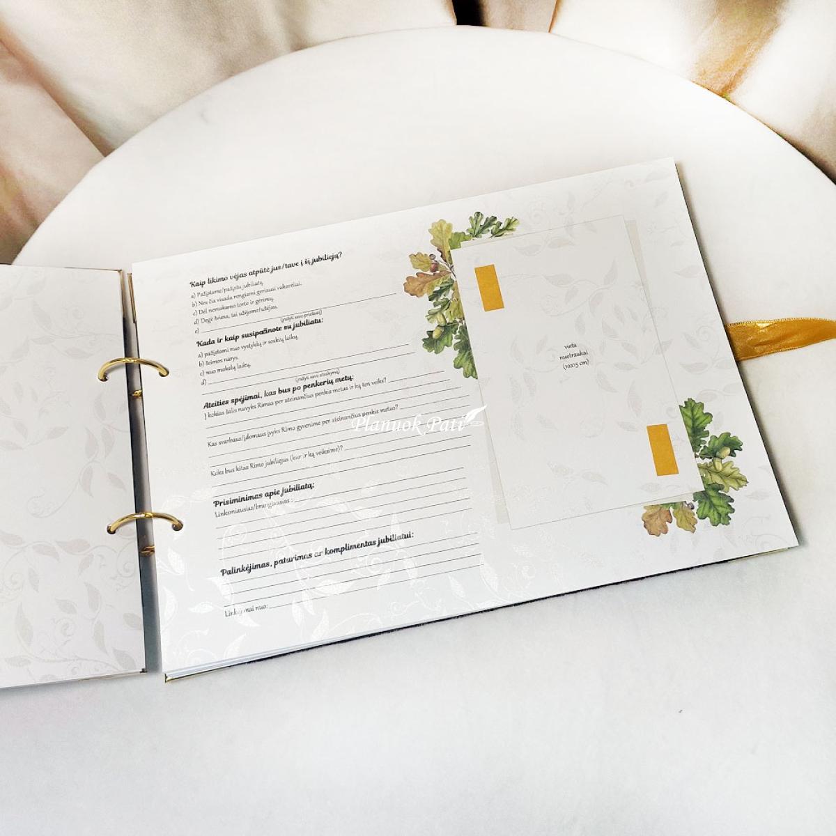 Albumas svečių palinkėjimams Ąžuolo lapai