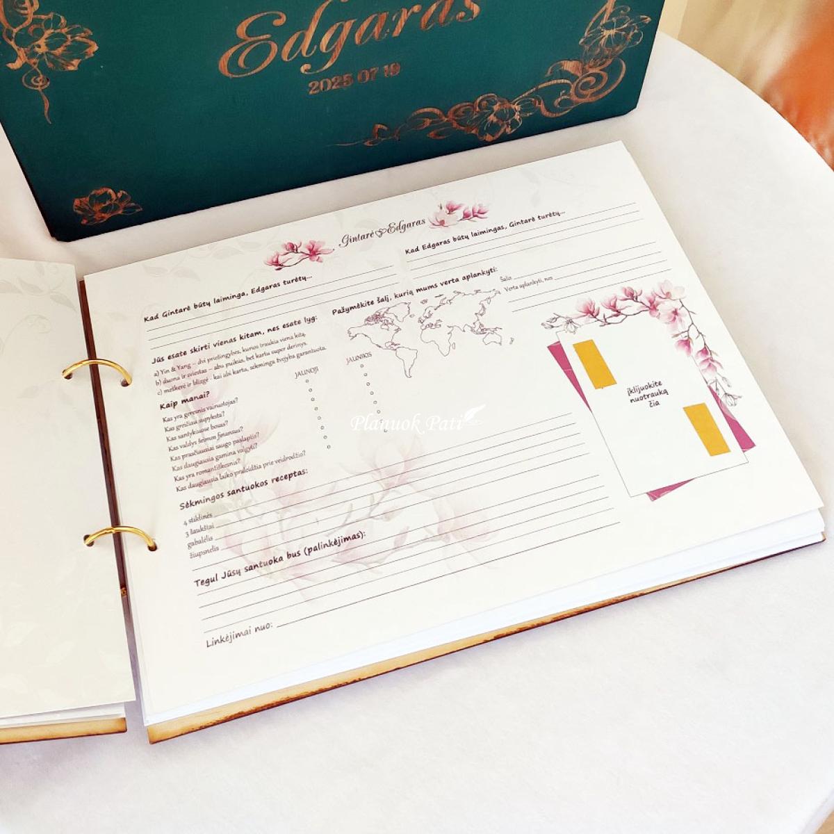 Vestuvių palinkėjimų knyga Žydinti širdis