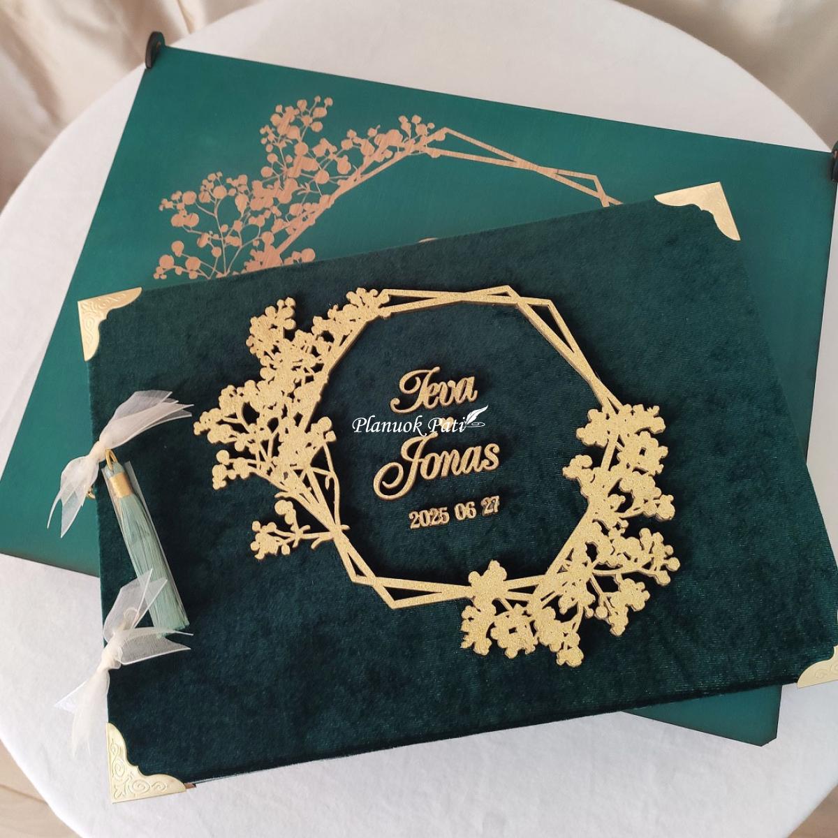 Svečių palinkėjimų knyga Guboja