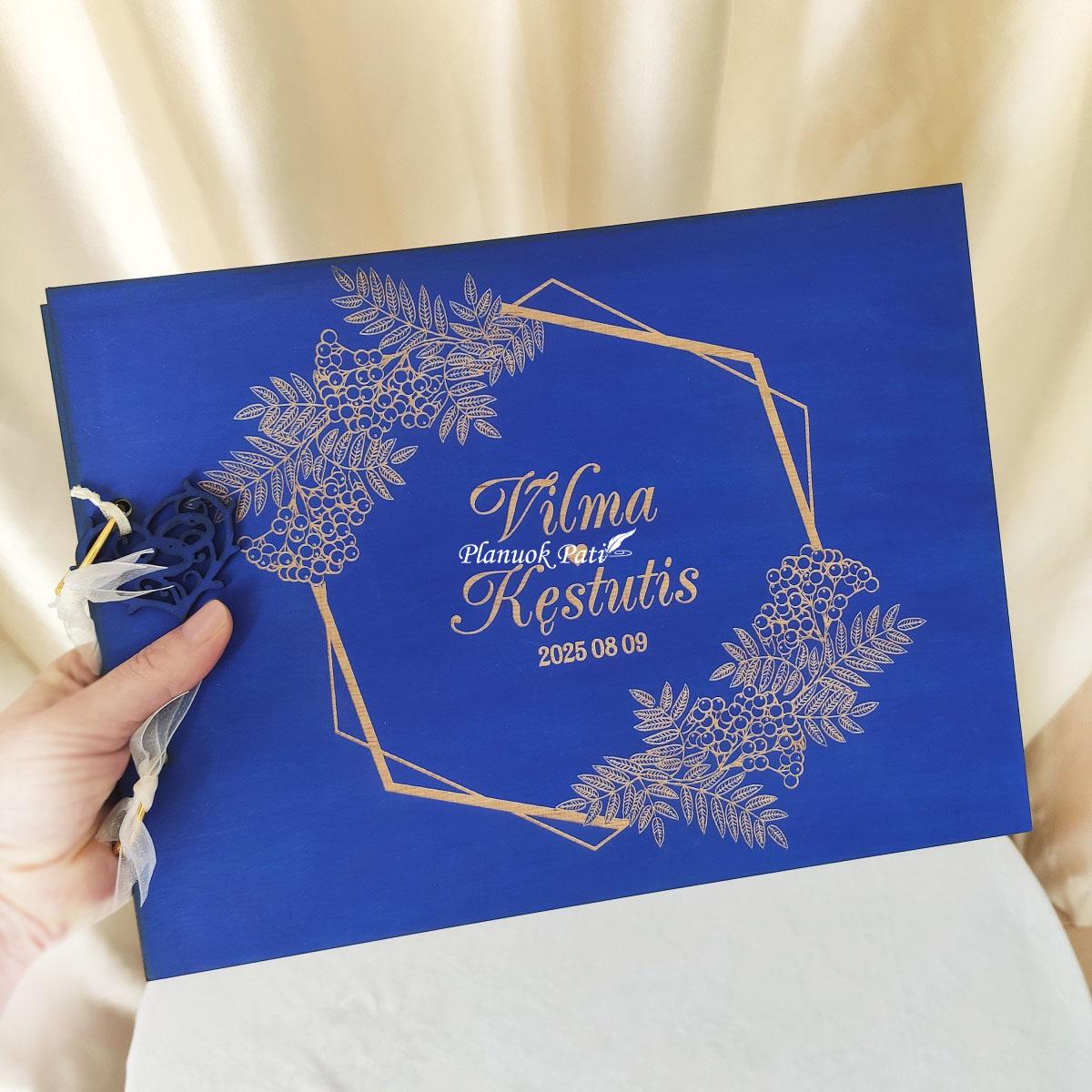 Vestuvinė palinkėjimų knyga Šermukšnio bučinys