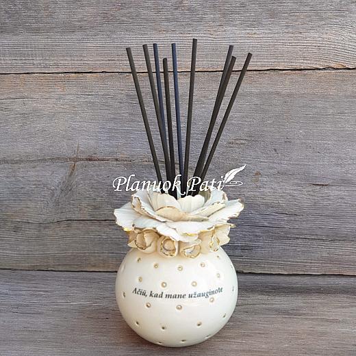 Indas namų kvapams - vaza gėlėms