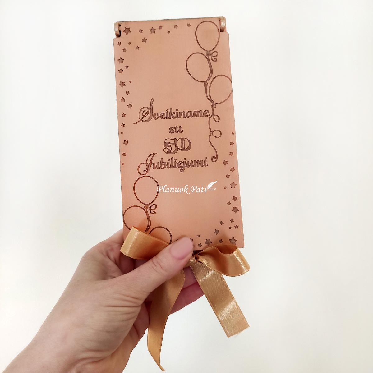 Jubiliejaus piniginei dovanai įteikti