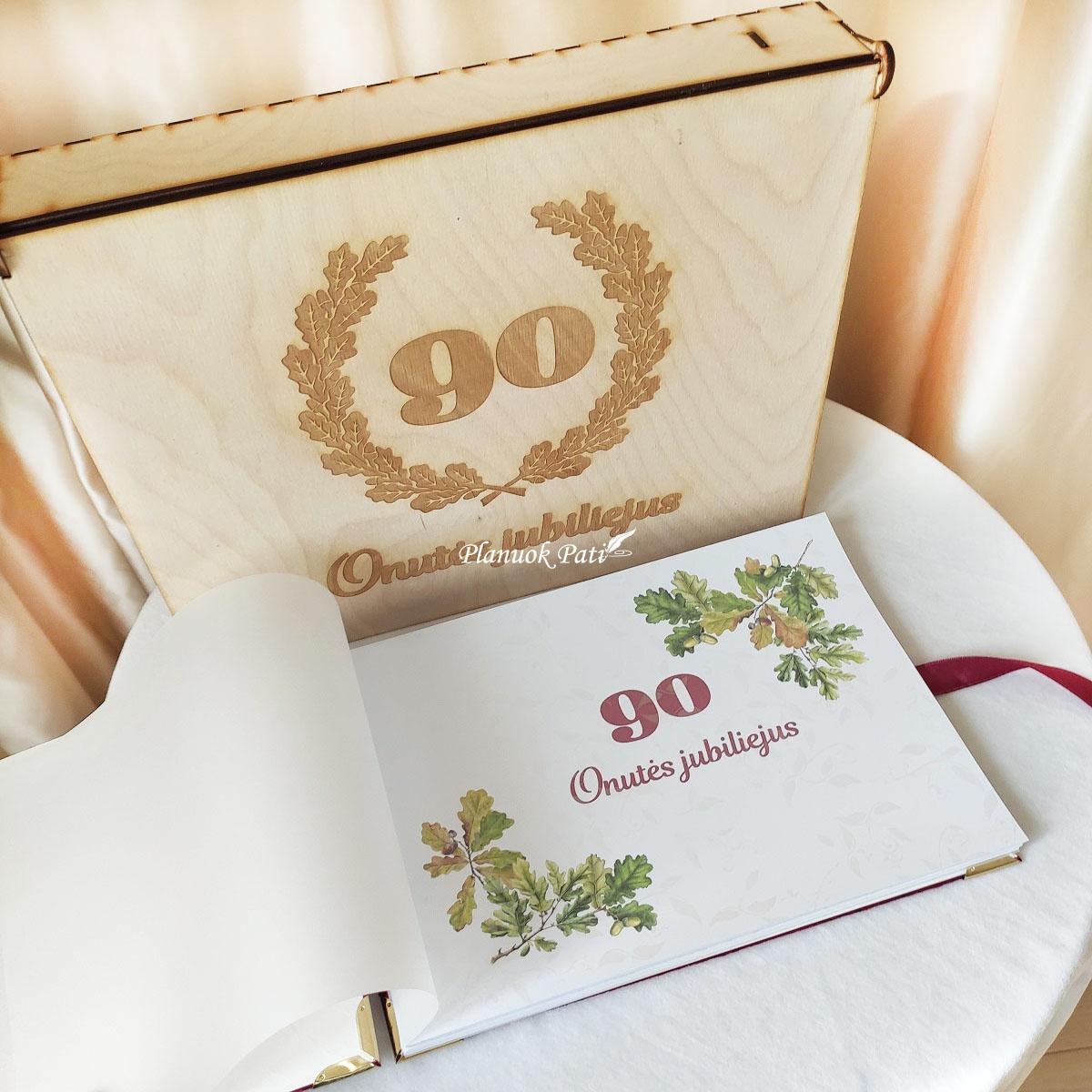 Jubiliejaus palinkėjimų albumas Ąžuolas