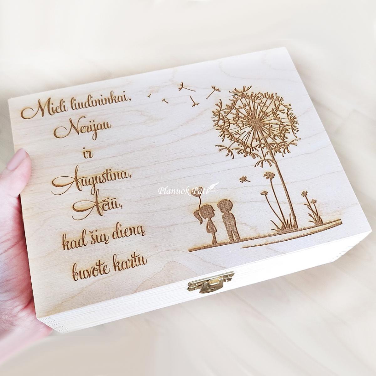 Medinė arbatos dėžutė - dovana liudininkams (6 skyrių)