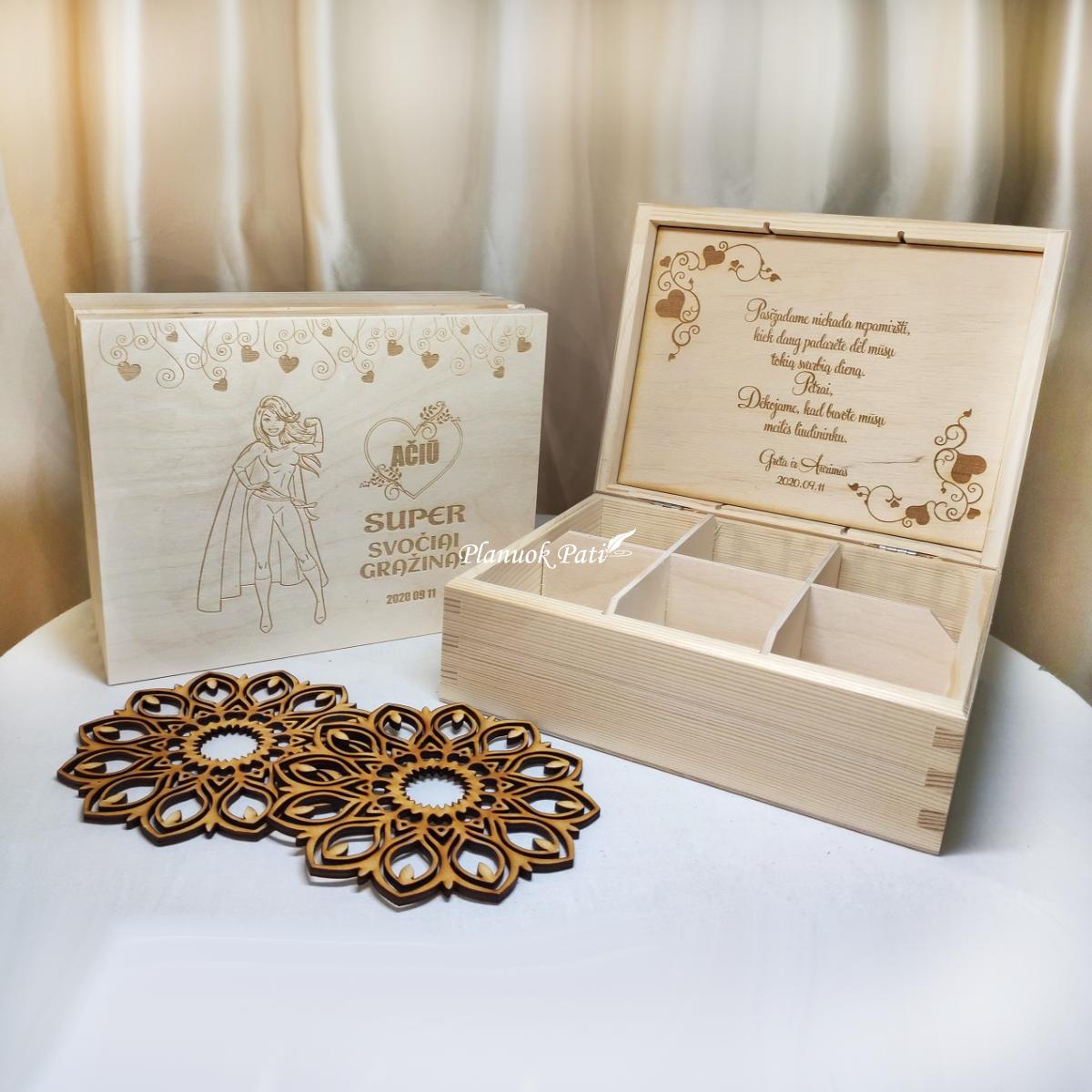 Medinė arbatos dėžutė - dovana liudininkams (6 skyrių)