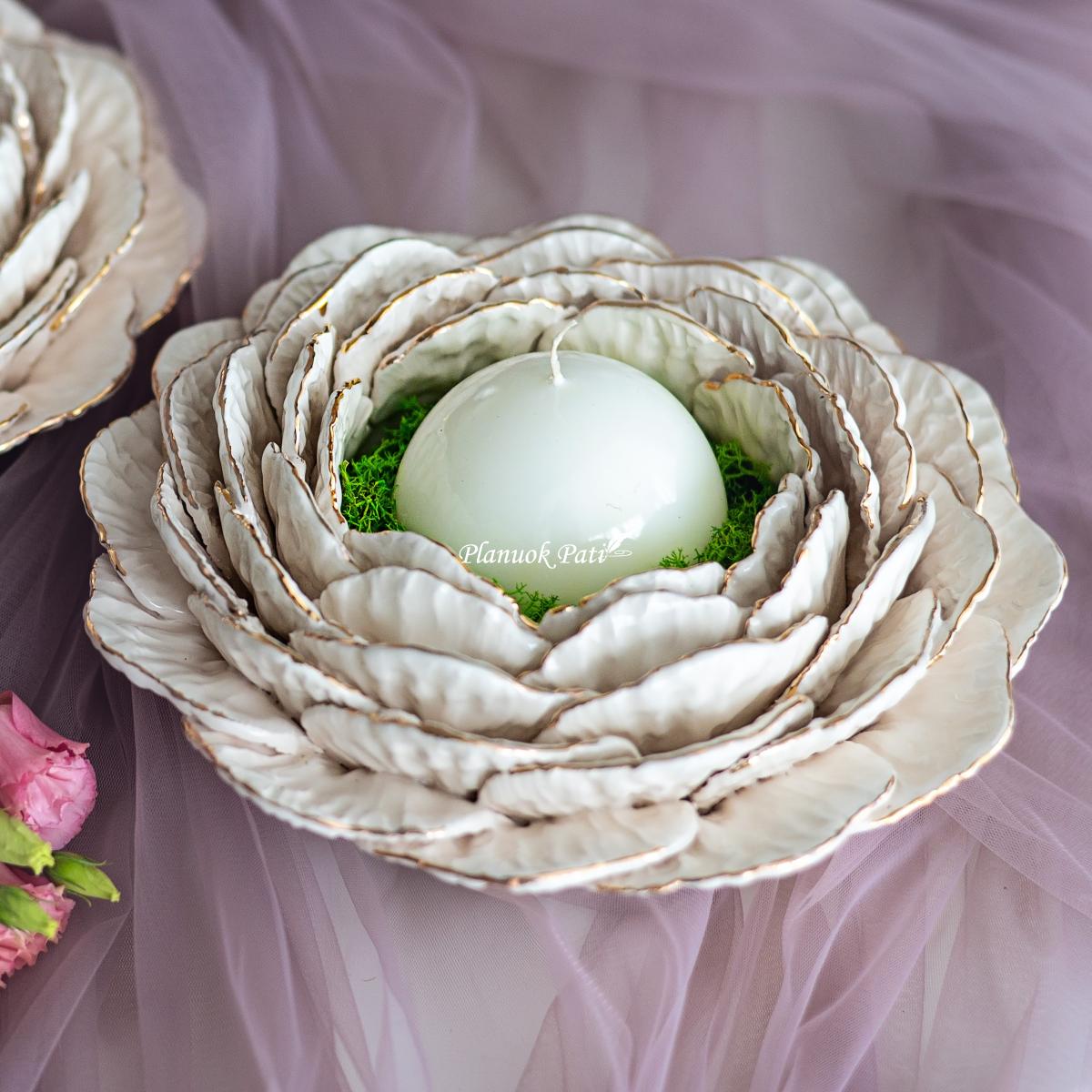 Šeimos židinys - Paauksuota gėlė (didelė)