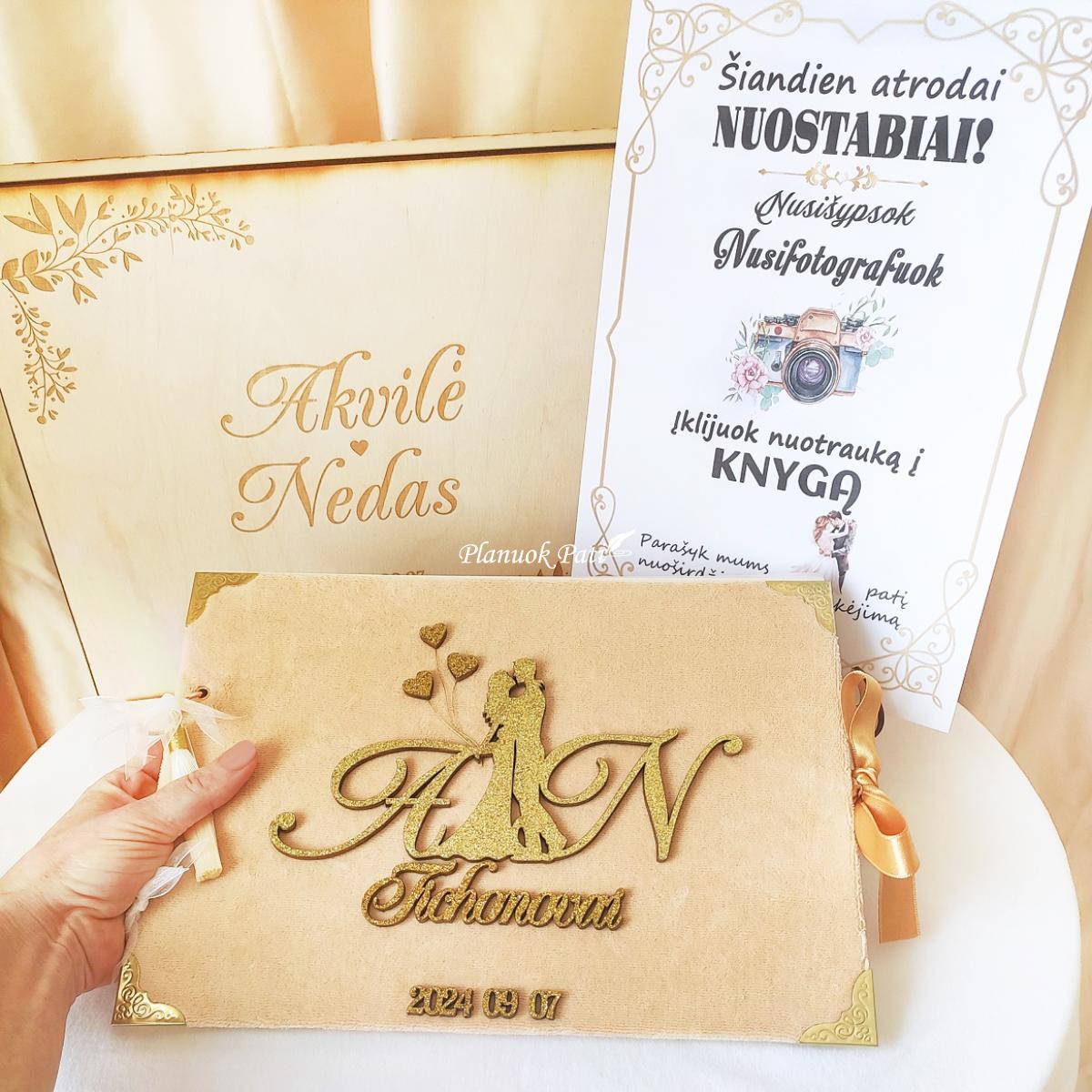 Vestuvių palinkėjimų knyga Mylimųjų siluetai