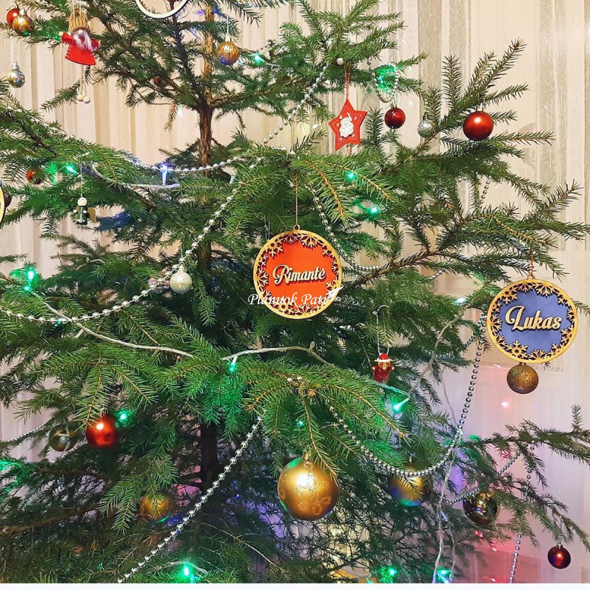 Eglutės žaisliukas - vardo kortelė