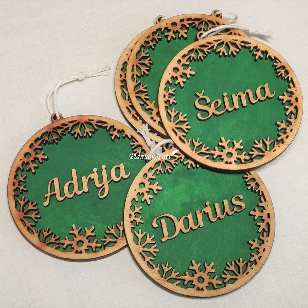 Eglutės žaisliukas - vardo kortelė