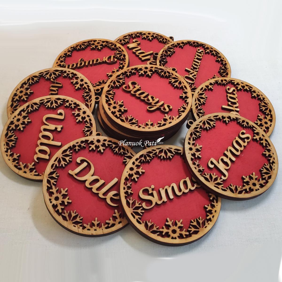 Eglutės žaisliukas - vardo kortelė