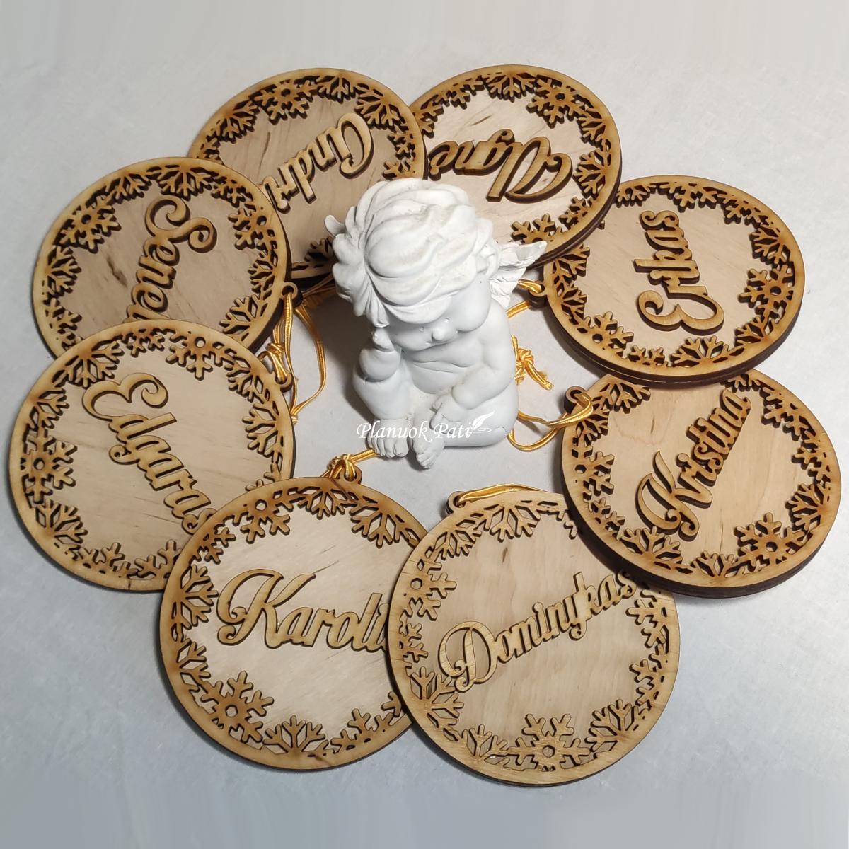 Eglutės žaisliukas - vardo kortelė