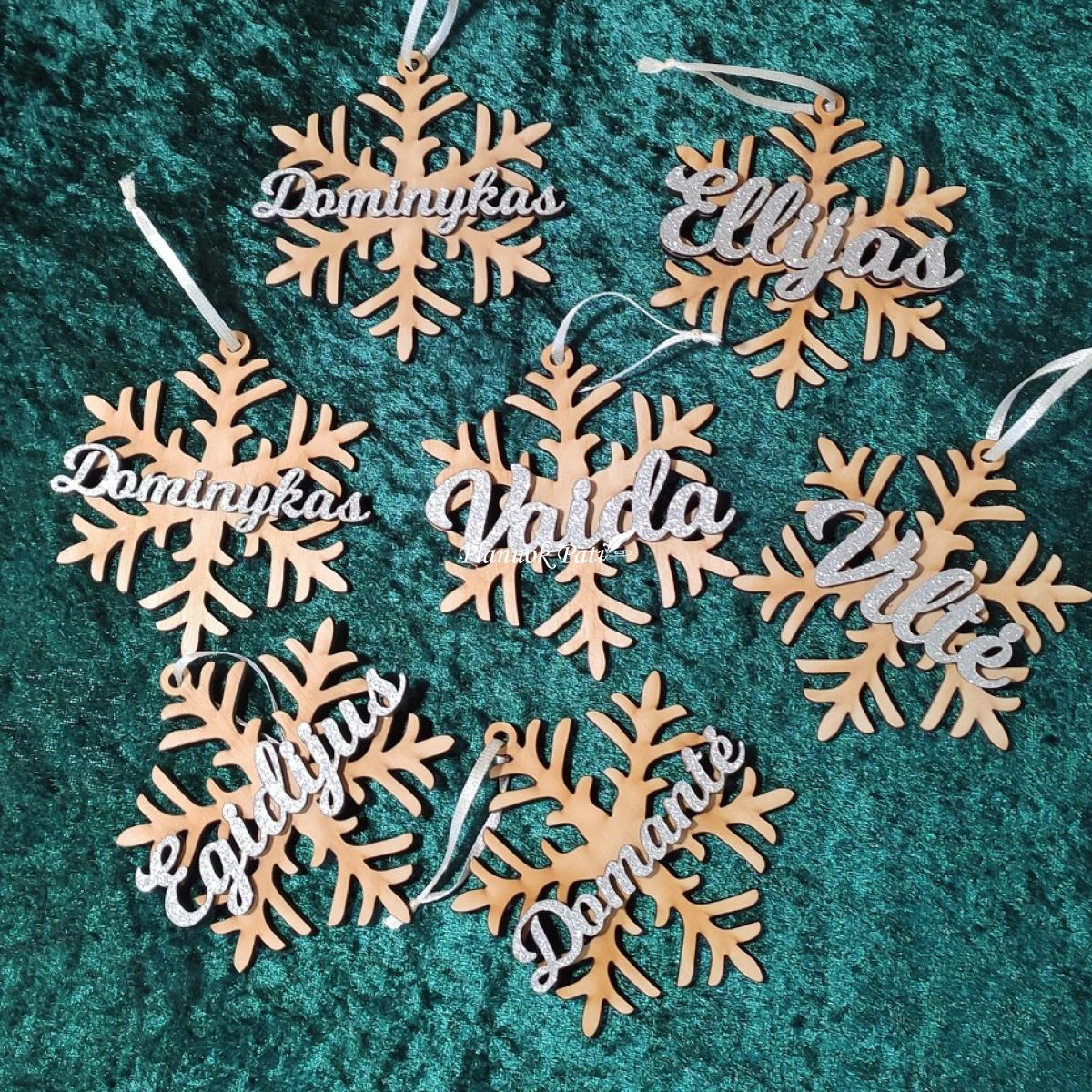 Kalėdinis žaisliukas - Snaigė su vardu