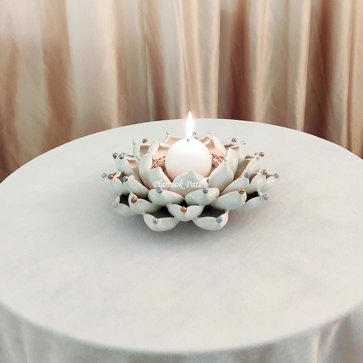 Šeimos židinys - Karališka lelija