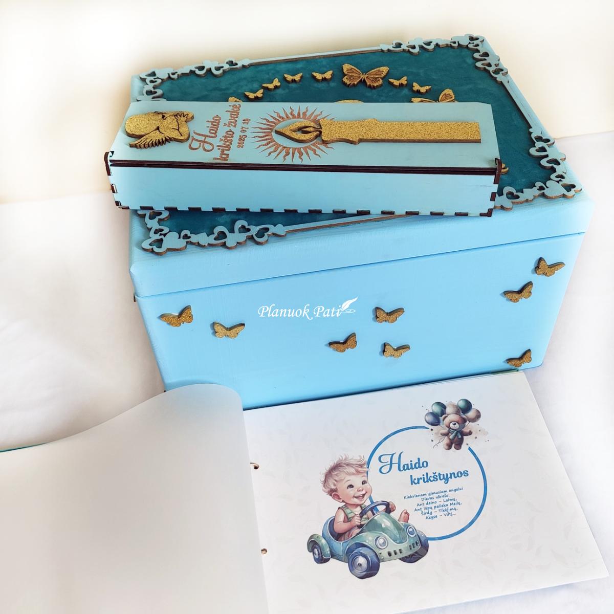 Krikštynų komplektas- krikštadėžė, knyga ir žvakės dėžutė