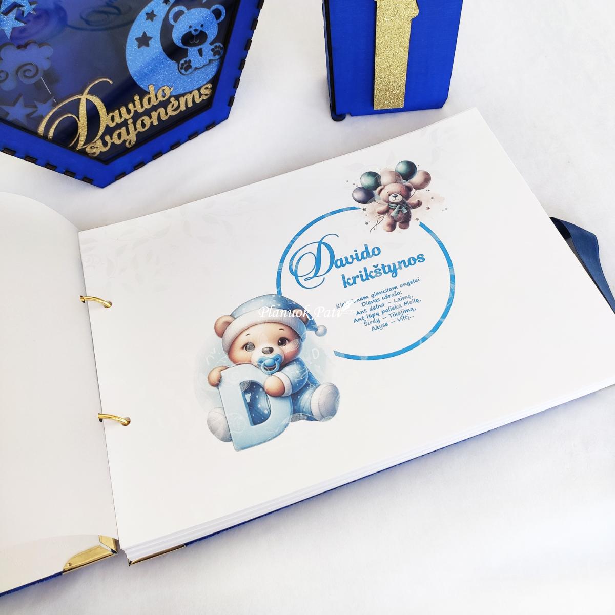 Krikštynoms - krikštadėžė, knyga, žvakės dėžutė ir taupyklė